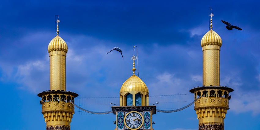 Imam Husayn Shrine has a mosque, a large courtyard, and areas for religious gatherings.