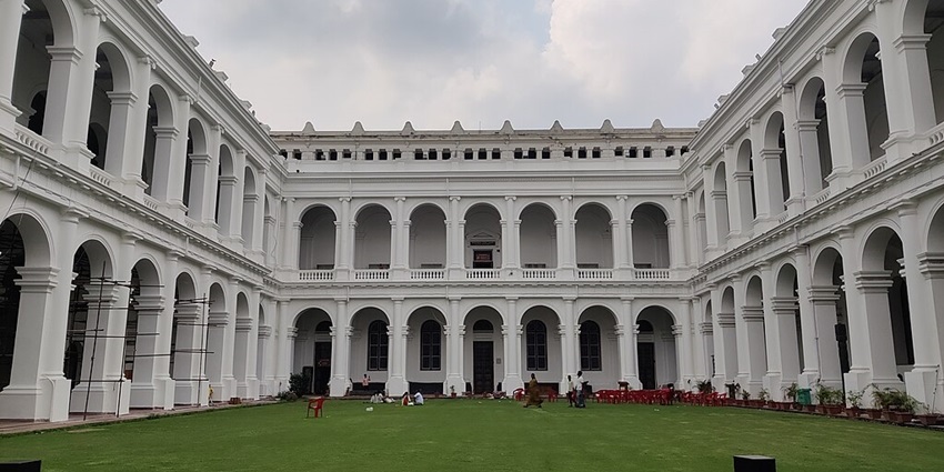 An image of the Indian Museum, one of the oldest museums and top 10 museums in India.