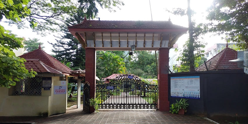 The entrance of the Maritime Museum in India showcases grand architecture and charm.