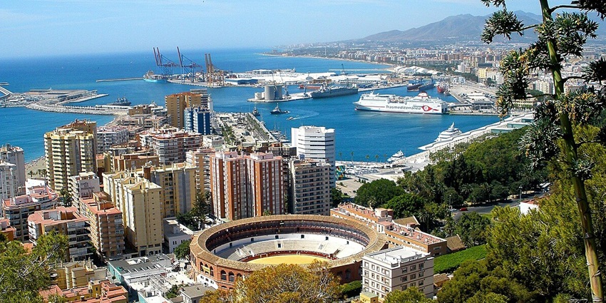 Explore delicious delicacies, an interesting thing to do in Malaga