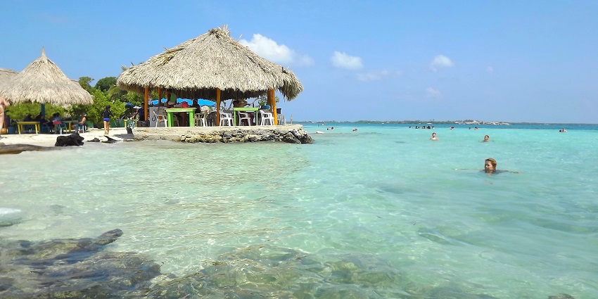 Unwind on secluded beaches, explore glowing waters, and enjoy a luxurious Valentine’s retreat.