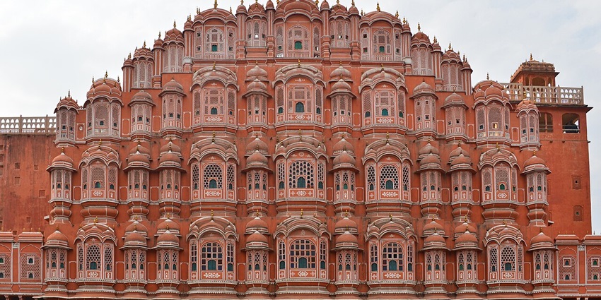 An image of Hawa Mahal in Rajasthan, a historic palace known for its unique architectural design.