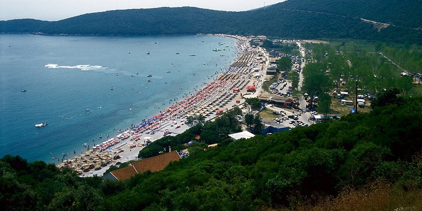 One of the most lively beaches in Montenegro with golden sands, perfect for water sports.