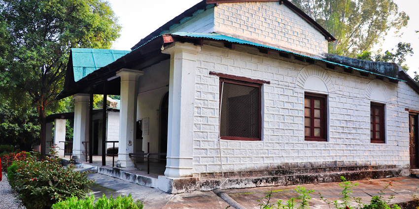 Explore Jim Corbett Museum - one of the best places to visit in Jim Corbett, Uttarakhand.