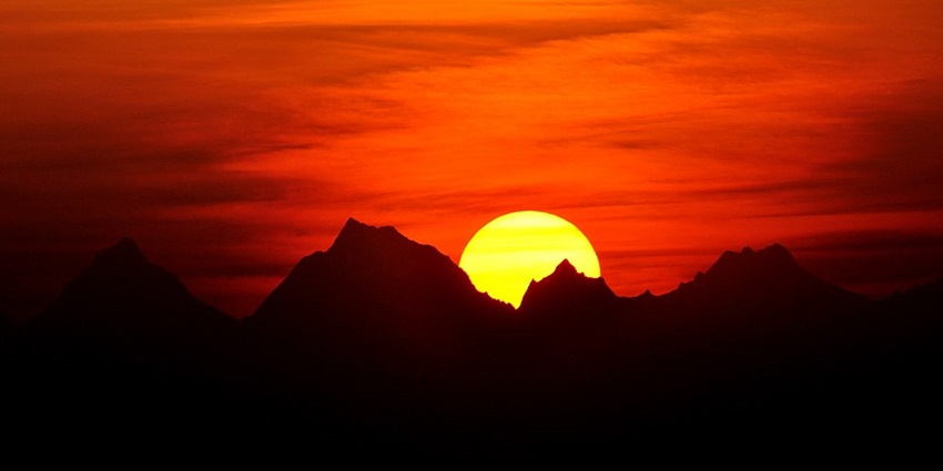 Kausani, an underrated gem, offers panoramic views.