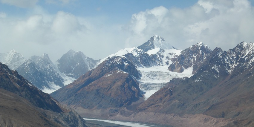 An image showing the Spiti River winding through the rugged landscape of Kaza, Himachal Pradesh.