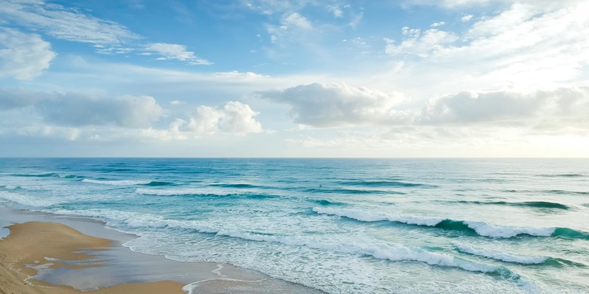 Keino has sandy stretches and gentle waves.