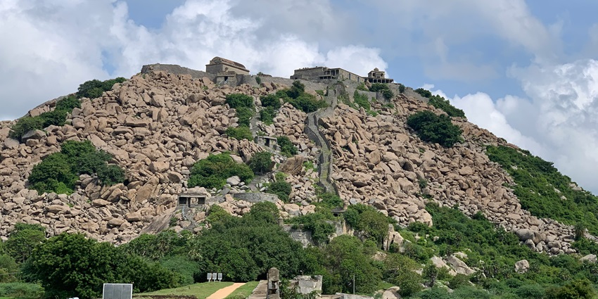 Kolli Hills offers tranquil and peaceful vibes.