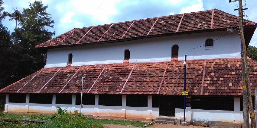 Experience Kerala’s cultural and coin heritage in a royal setting.