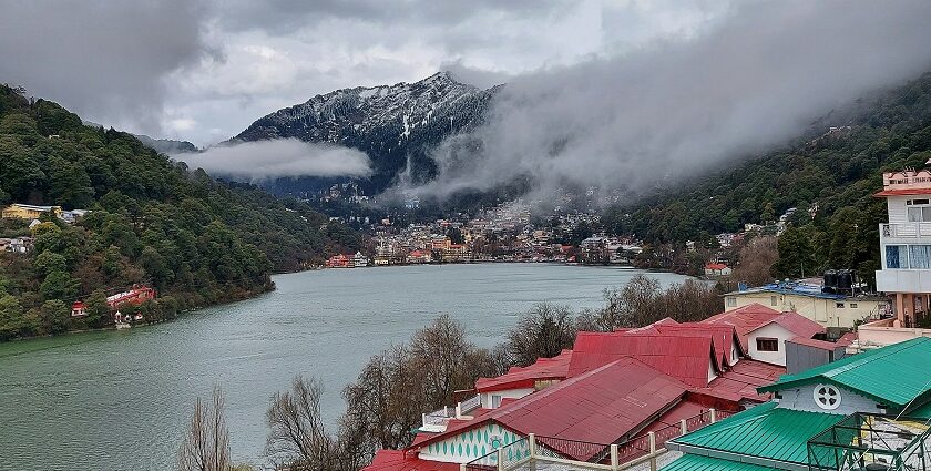 An image of Bhulla Tal Lake in Uttarakhand, a serene artificial lake in Lansdowne town