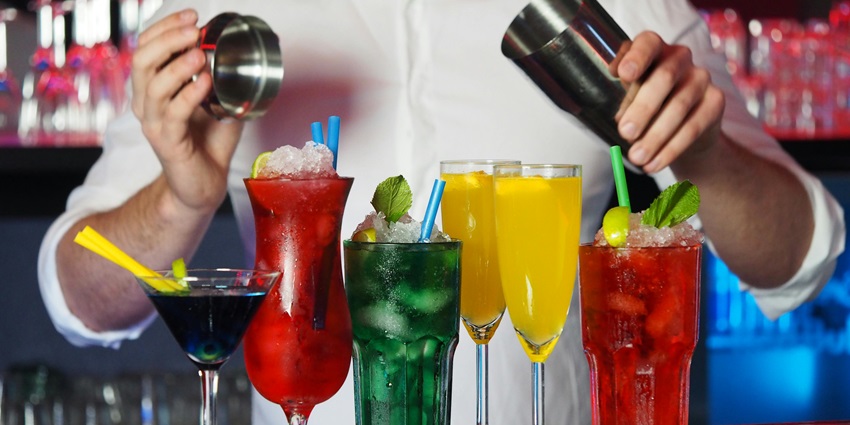 An image with a different variety of cocktails, similar to the drink menu of Legal Bergen.