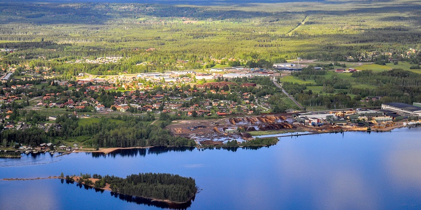 Explore Stockholm's islands, culture, landmarks, and modern attractions in Sweden.