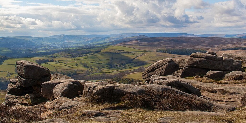 The Peak District National Park features limestone valleys, gritstone ridges, scenic trails, moorlands