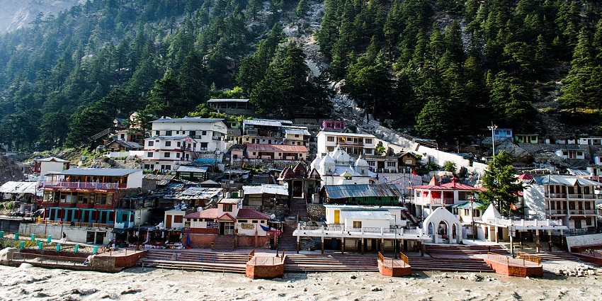 Seek solace in the divine presence of Mother Ganga in Gangotri Temple