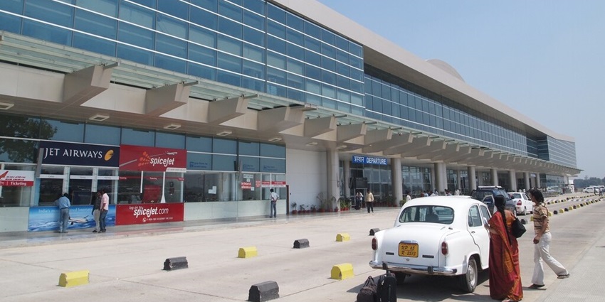 Lal Bahadur Shastri Airport connects you to timeless traditions