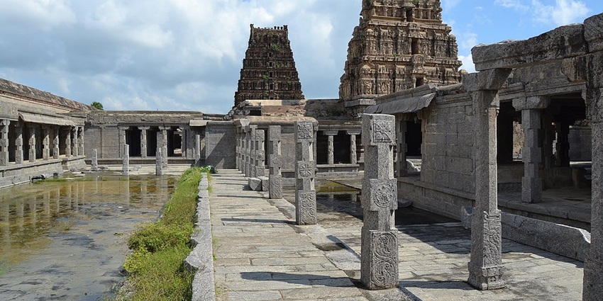 The Rajagopalaswamy Temple is situated in the town of Mannargudi in the Thiruvarur district.