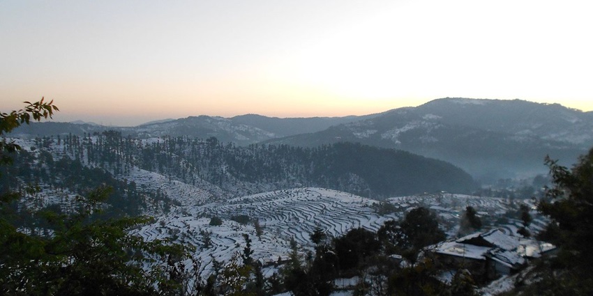 An aerial view of the serene Lohaghat, one of the best places to visit near Rudrapur.