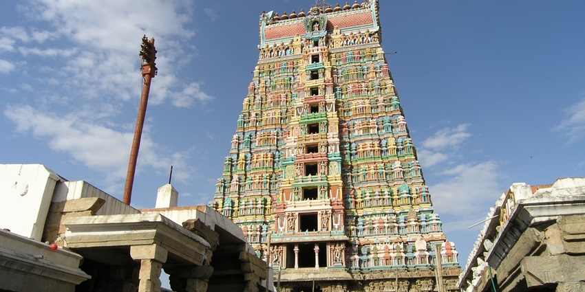 Seek healing at Madavar Vilagam Vaidyanathar Temple, known for its sacred tank.