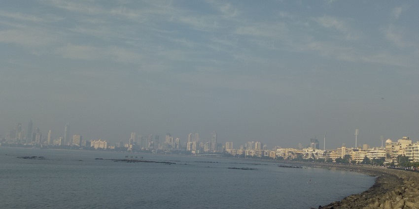 The image of the Marine Drive located in Mumbai clicked during the night in Maharashtra