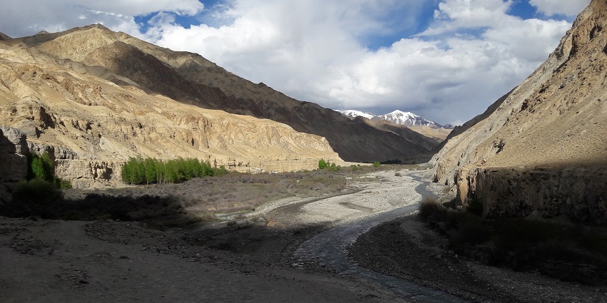 An image of Markha Valley Trek, a place where the barren beauty of Ladakh meets adventure