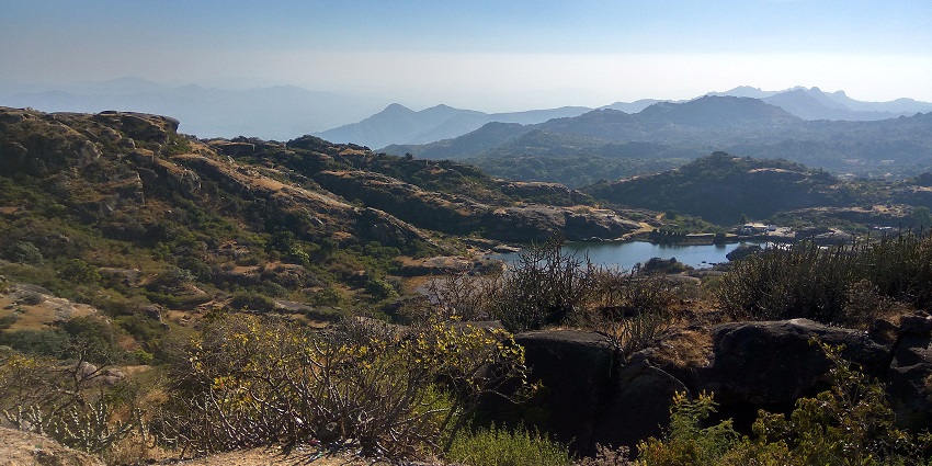 An image of Mount Abu, one of the places for summer escape, showcasing the beauty of nature.