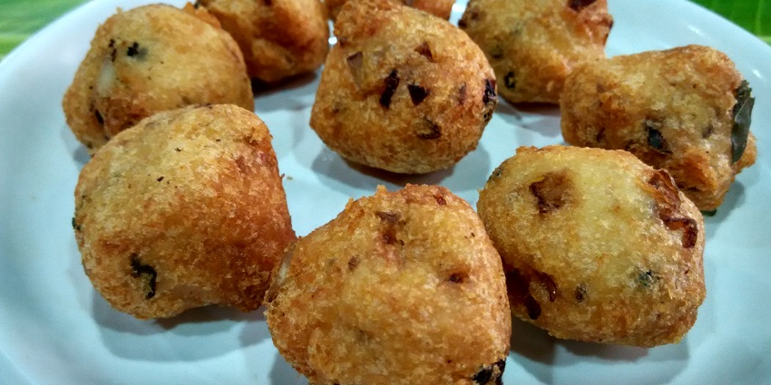 Mysore Bonda are similar to the crispy fritters enjoyed with chutneys.