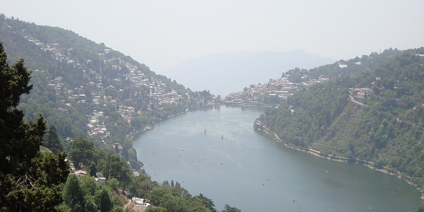 An image of Nainital, Uttarakhand, one of the famous places to visit in June in North India.