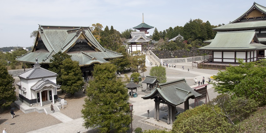 The view of the famous historic Buddhist temple near Airports in Tokyo