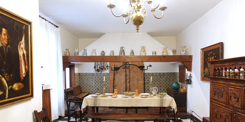 Exquisite ceramic art of the 19th Century is displayed in the Museum of Decorative Arts.