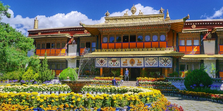 Norbulingka is where Dalai Lama spent a majority of his life.
