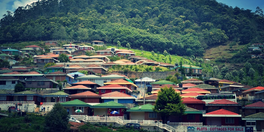 Among the top places to visit in April in South India, Ooty’s cool weather is a delight.