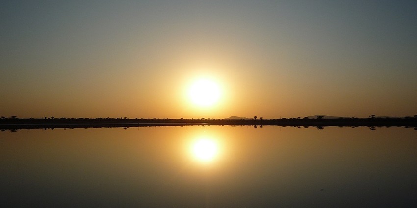 Picturesque Sambhar lake sunset scene - One of the largest lake in Rajasthan