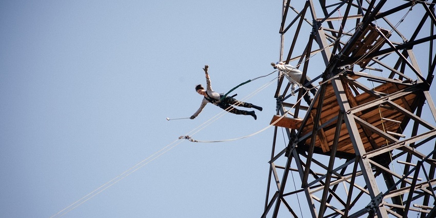 A thrilling feeling of flying in the sky