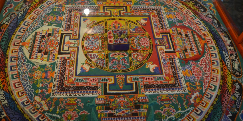 Image of the Manala diagram on the floor of a buddhist monastery