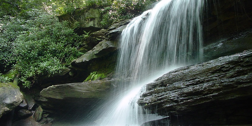 Experience peace and tranquillity at the beautiful Sahastradhara Waterfalls.