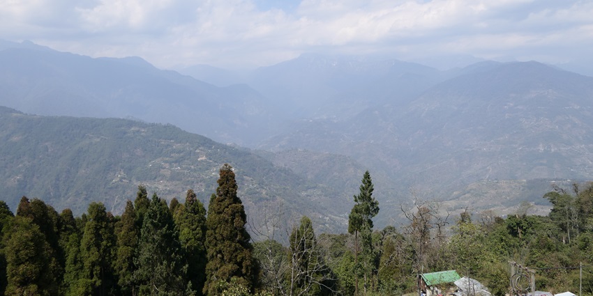 An image of Pelling skywalk view in Sikkim, one of the best hill stations in himalayas