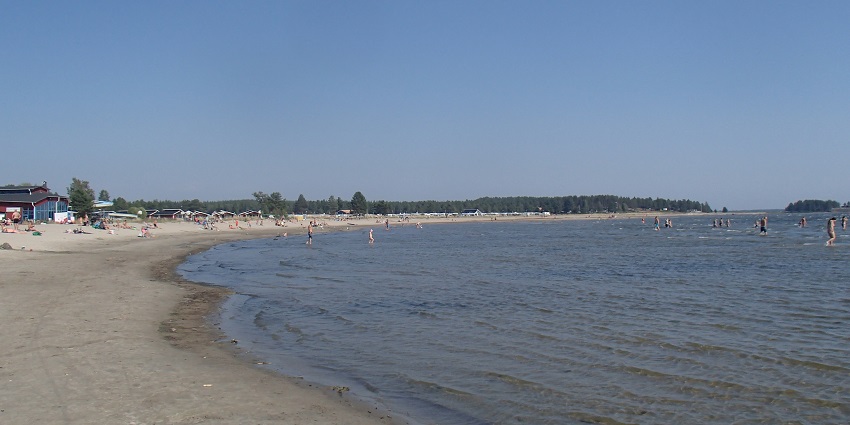 An image showing a view of the Pite Havsbad Beach, a famous tourist destination in Sweden.