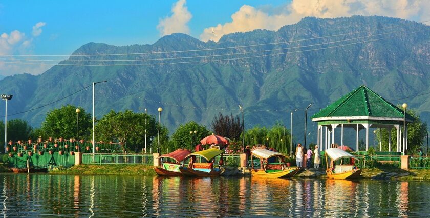 Dal Lake in Jammu & Kashmir, one of the places to visit in August in India with family.