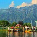 A beautiful view of Dal Lake, a place to visit in India in March, April.