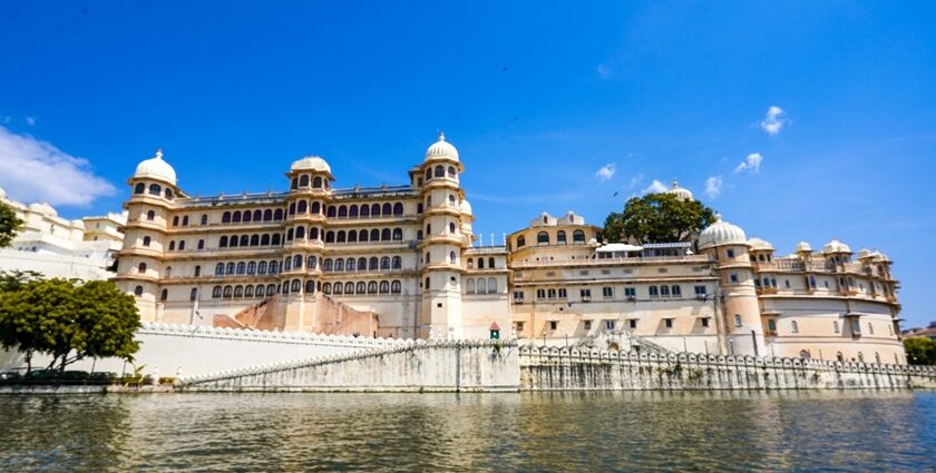 An image of the city palace of Udaipur City, one of the famous places to visit in November in India with family.