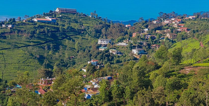 An image of Ooty view in Tamil Nadu, one of the top places to visit in October in South India