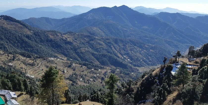 Image of picturesque mountains - Queen of Hill for a reason, explore places to visit near Mussoorie