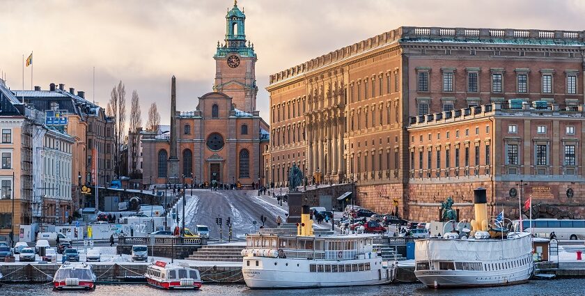 An image showing the front page banner of Wikivoyage, highlighting places to visit in Stockholm.