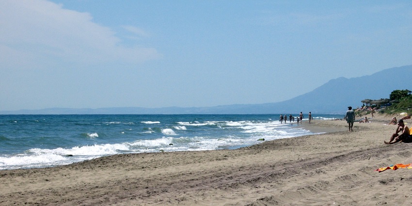 Playa de Artola, among beaches in Marbella Spain