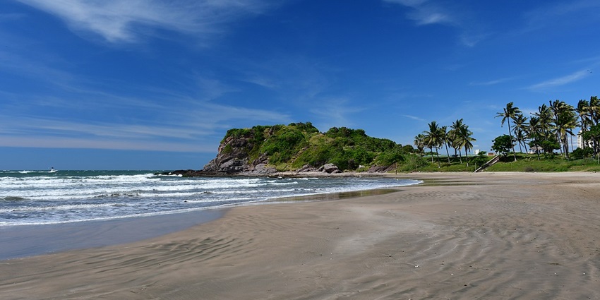 An image of Playa Punta Soldado beach with incredible views and perfect for snorkeling