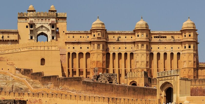 A view of the Amber fort, as mentioned in Rajasthan travel guide.