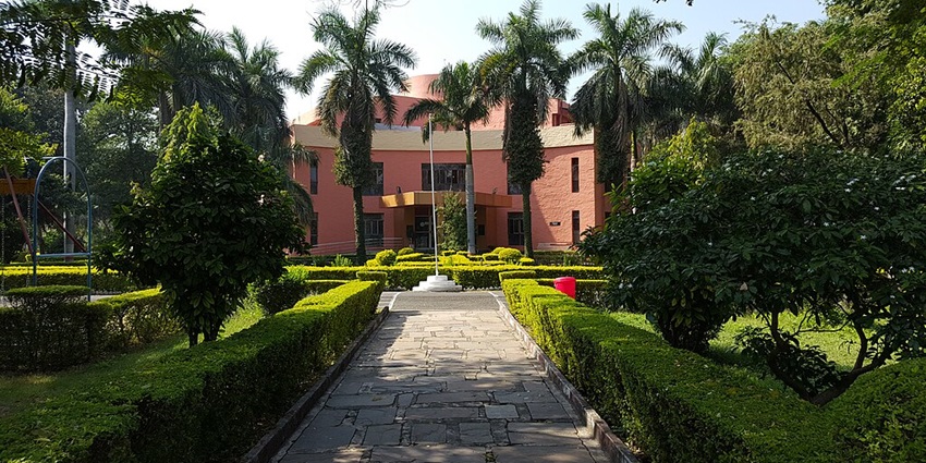 An image of the Raman Science Centre, one of the popular science museums located in India