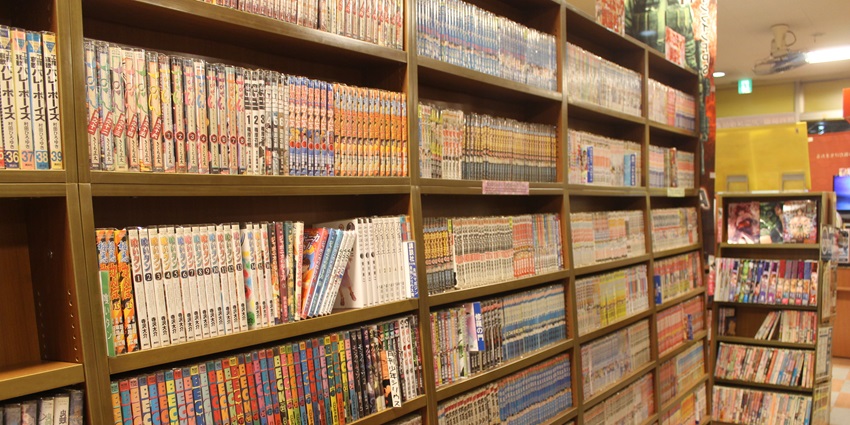 Immerse yourself in Japanese storytelling through captivating manga in the museum.