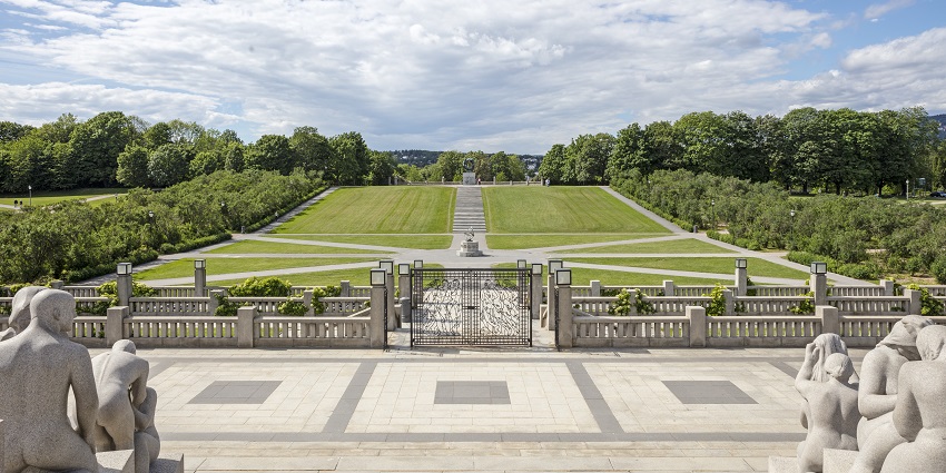 An image showing the view from the monolith at Frogner Park’s Vigeland Installation in Oslo
