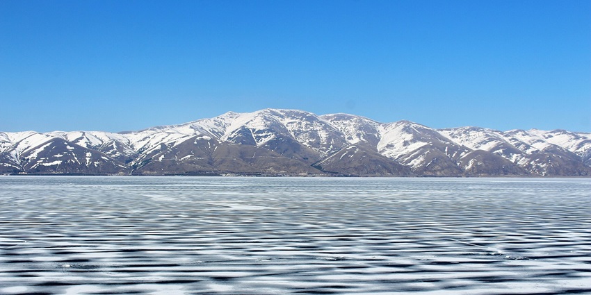 Witnessing Lake Sevan is among the best things to do in Armenia.